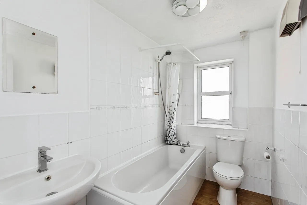 Lauriston Place, 150 Southchurch Avenue, Southend-On-Sea, Essex, SS1, photo 8