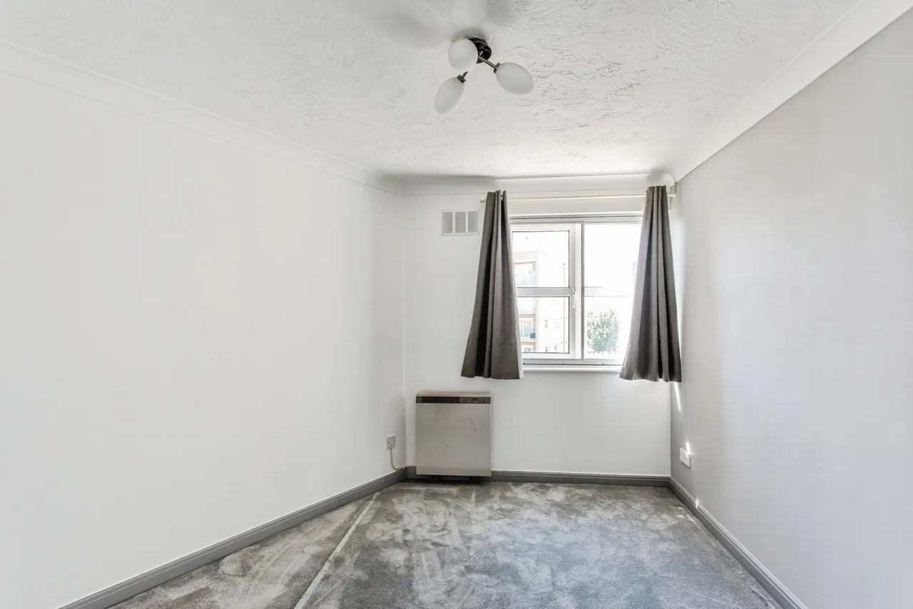 Lauriston Place, 150 Southchurch Avenue, Southend-On-Sea, Essex, SS1, photo 17
