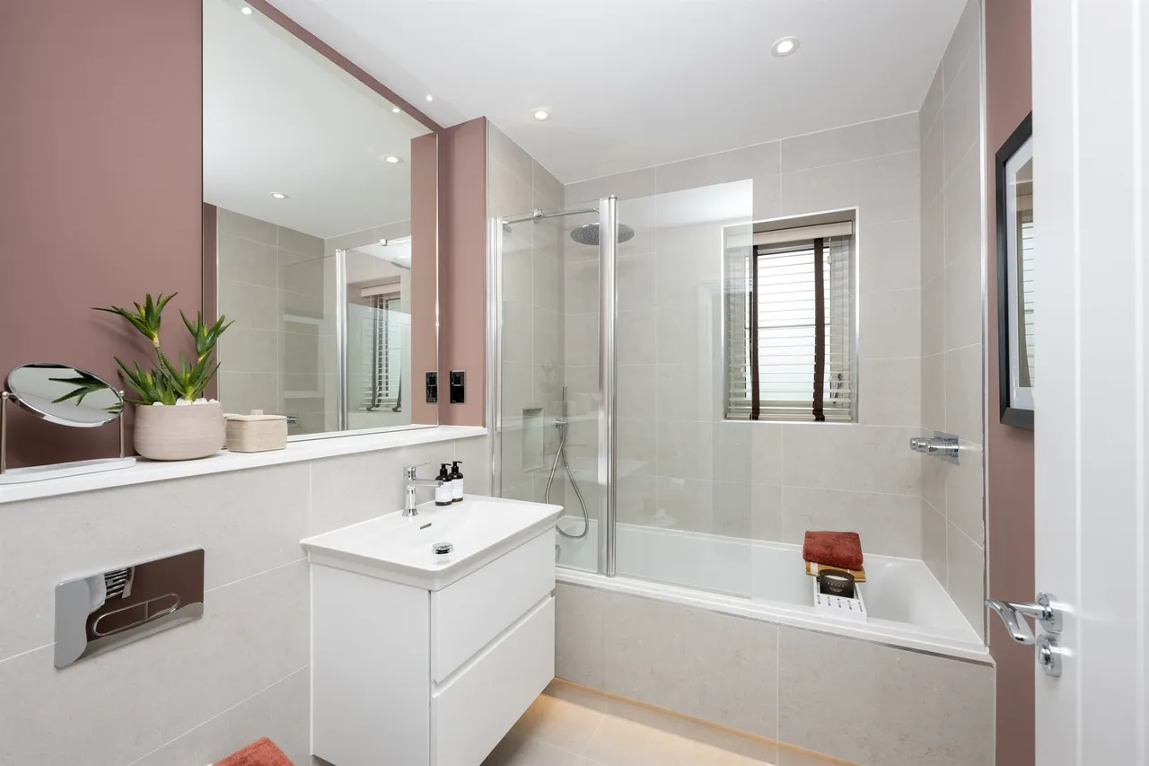 De Havilland Place, White Waltham Village, SL6, photo 4