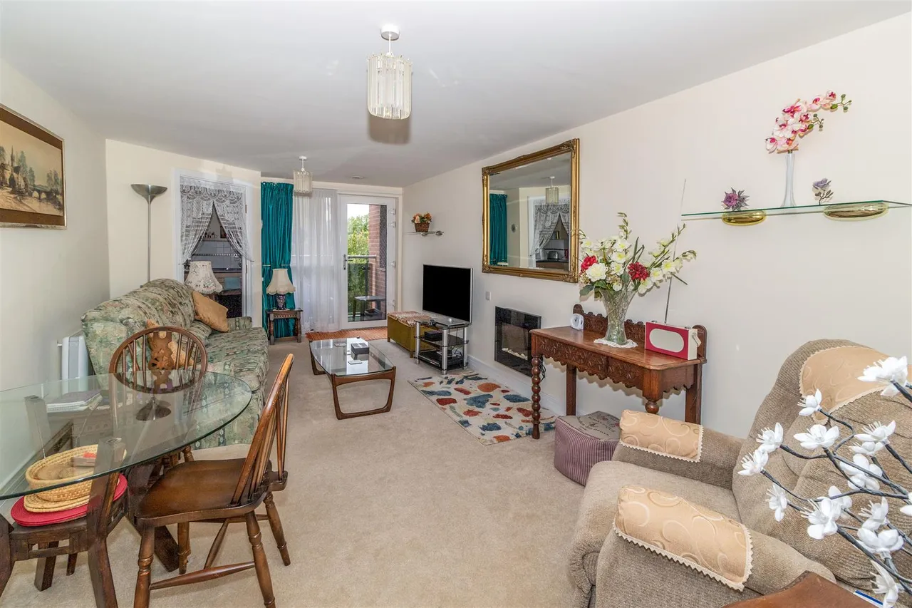 Little Glen Road, Glen Parva, LE2, photo 2
