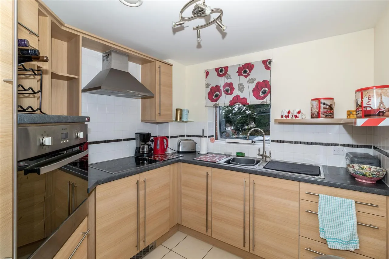 Little Glen Road, Glen Parva, LE2, photo 5