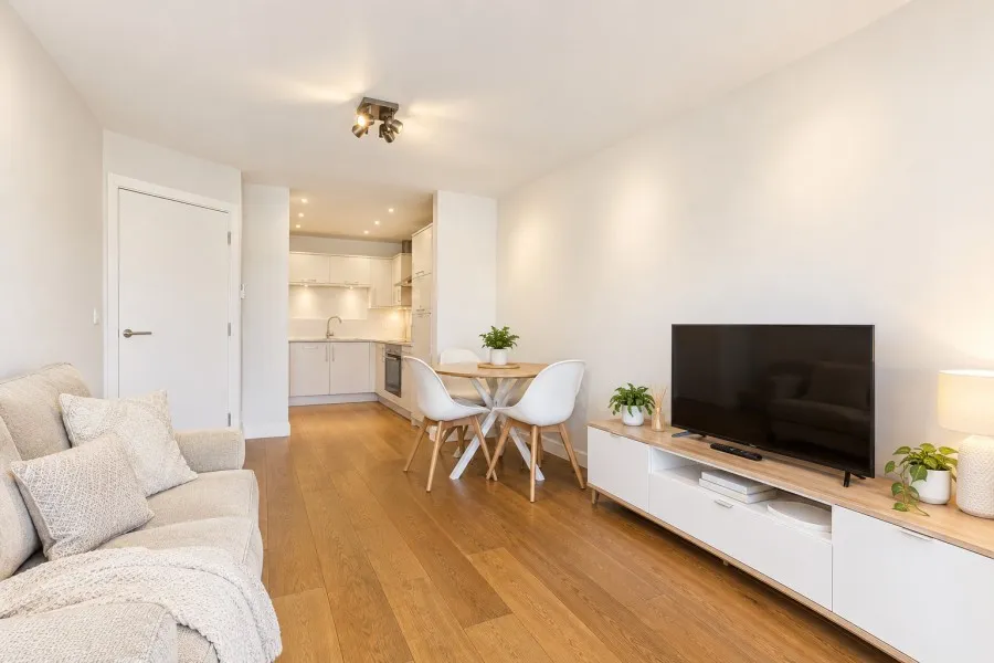 Cedar House, Frimley, GU16, photo 3