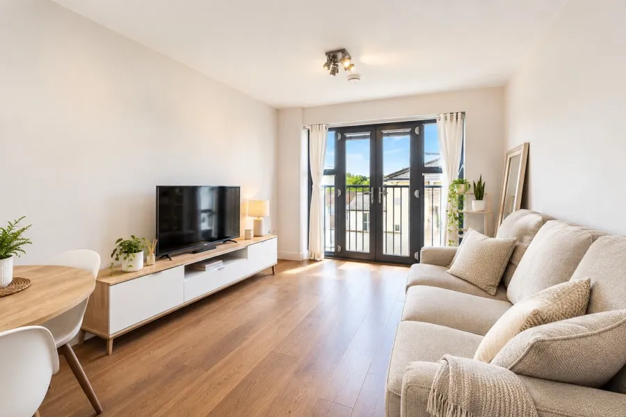 Cedar House, Frimley, GU16, photo 2