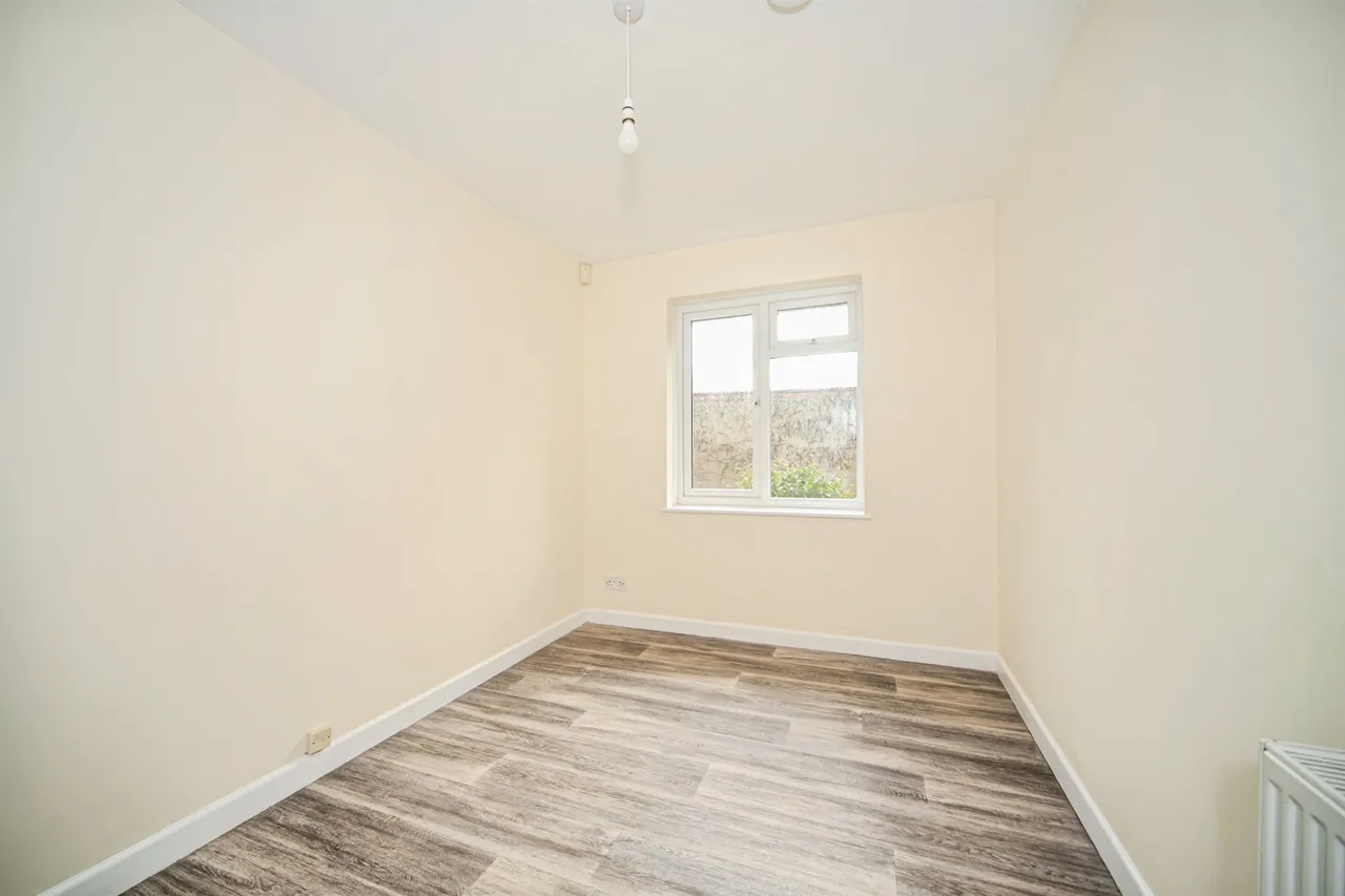 Newlands Crescent, Ruishton, TA3, photo 16