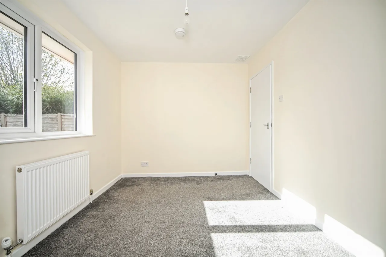 Newlands Crescent, Ruishton, TA3, photo 12