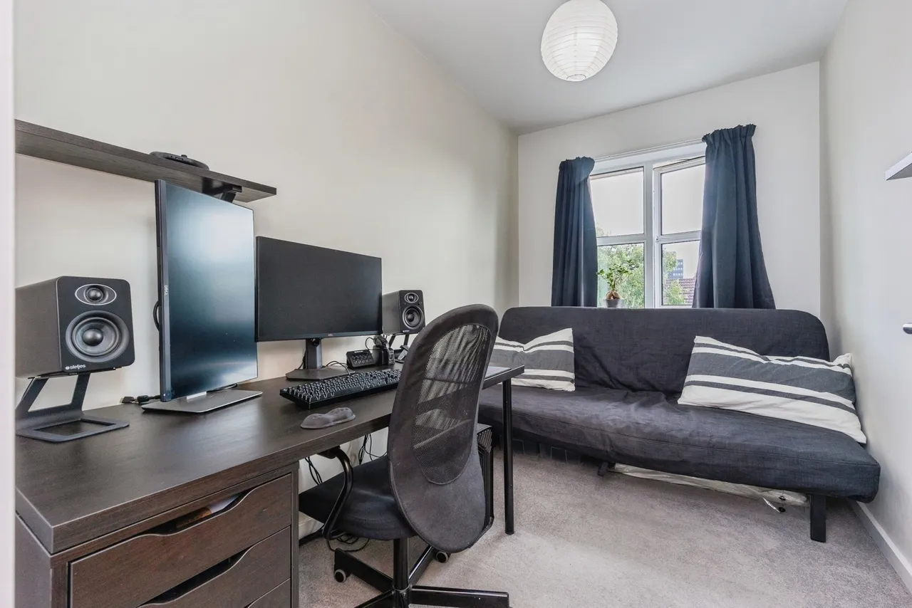 Claremont Road, SALE, Cheshire, M33, photo 11