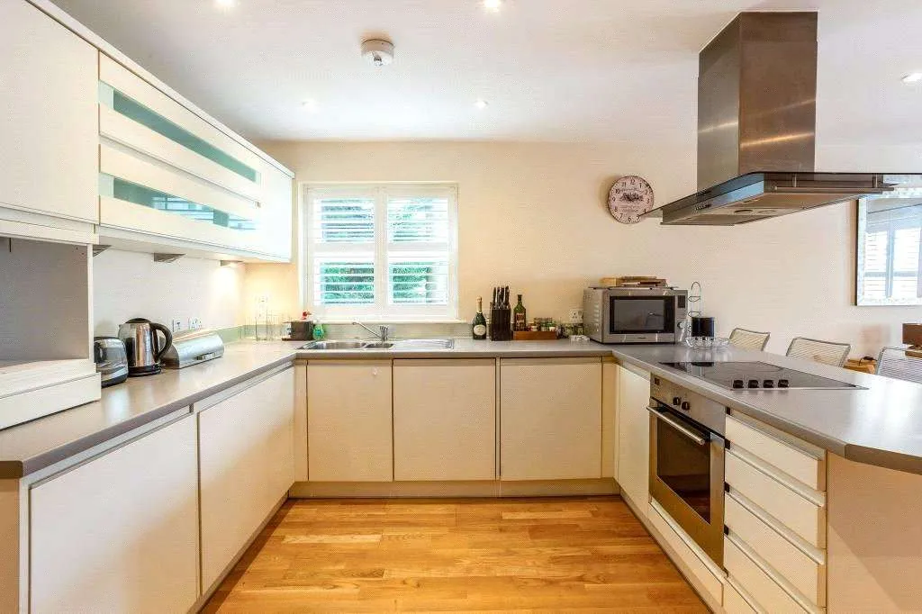 Transcend, St. Leonards Road, Windsor, Berkshire, SL4 3BJ, photo 3
