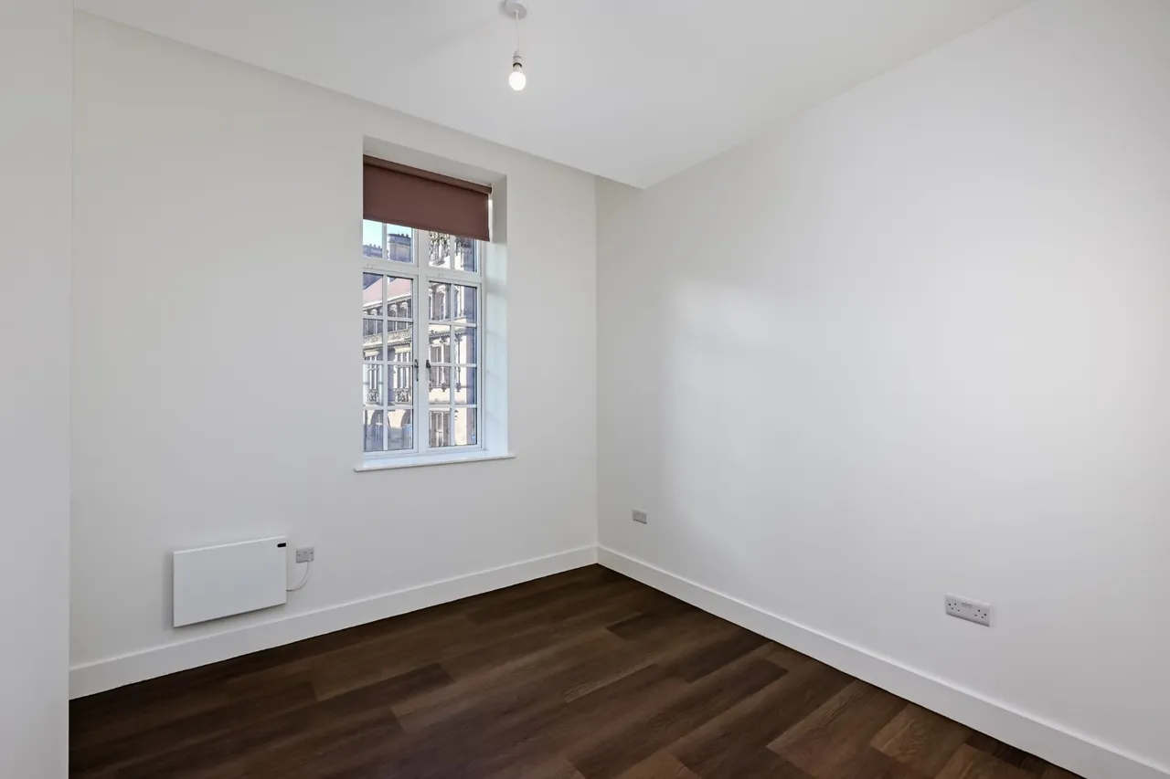 Wood Street, Wakefield, WF1, photo 5