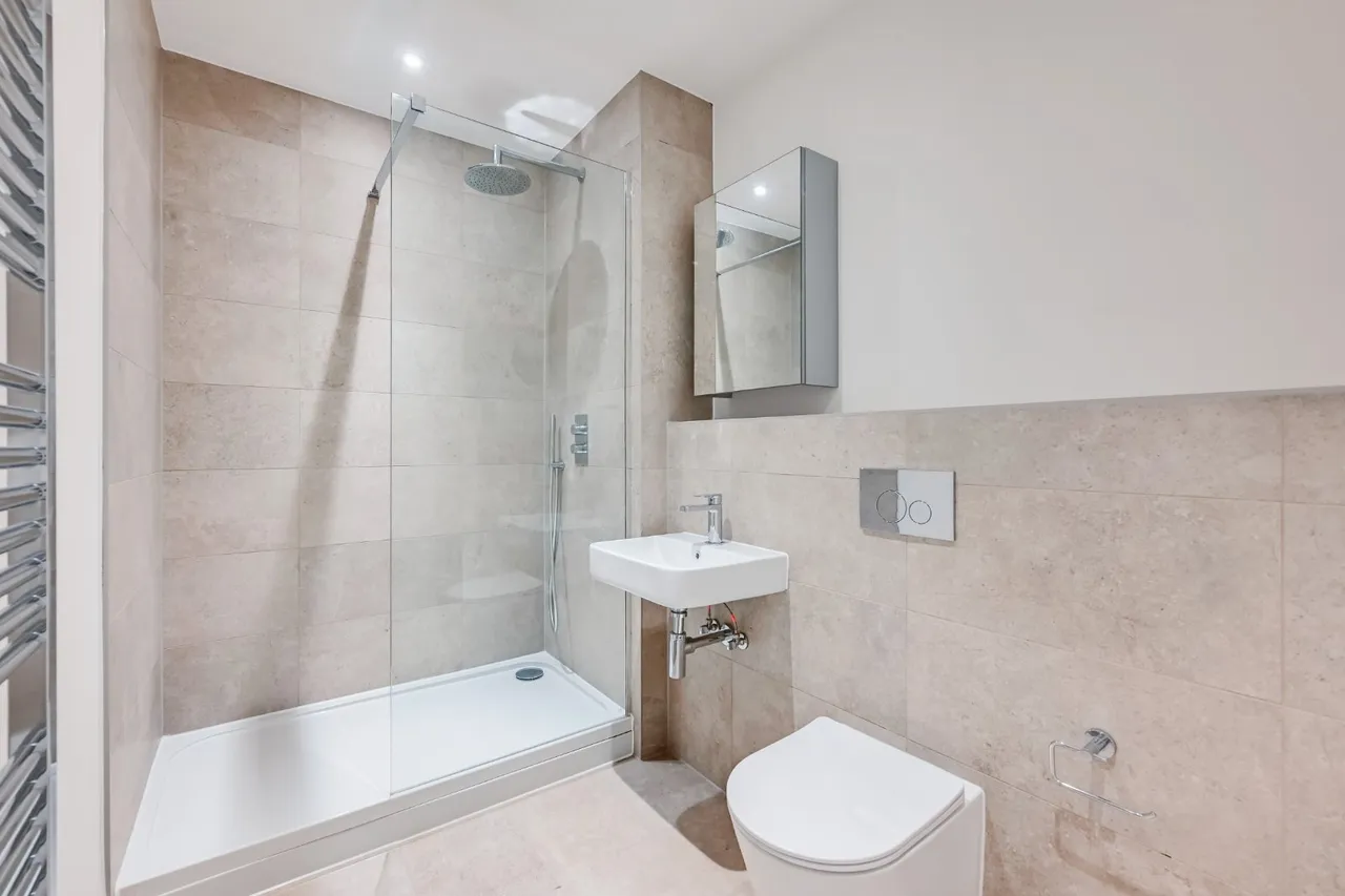 Wood Street, Wakefield, WF1, photo 8