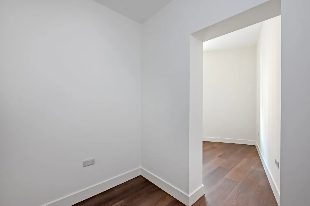 Wood Street, Wakefield, WF1, photo 7