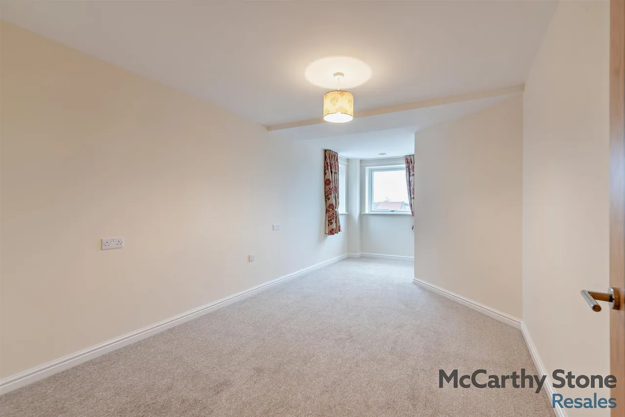 New Road, Basingstoke, RG21, photo 8