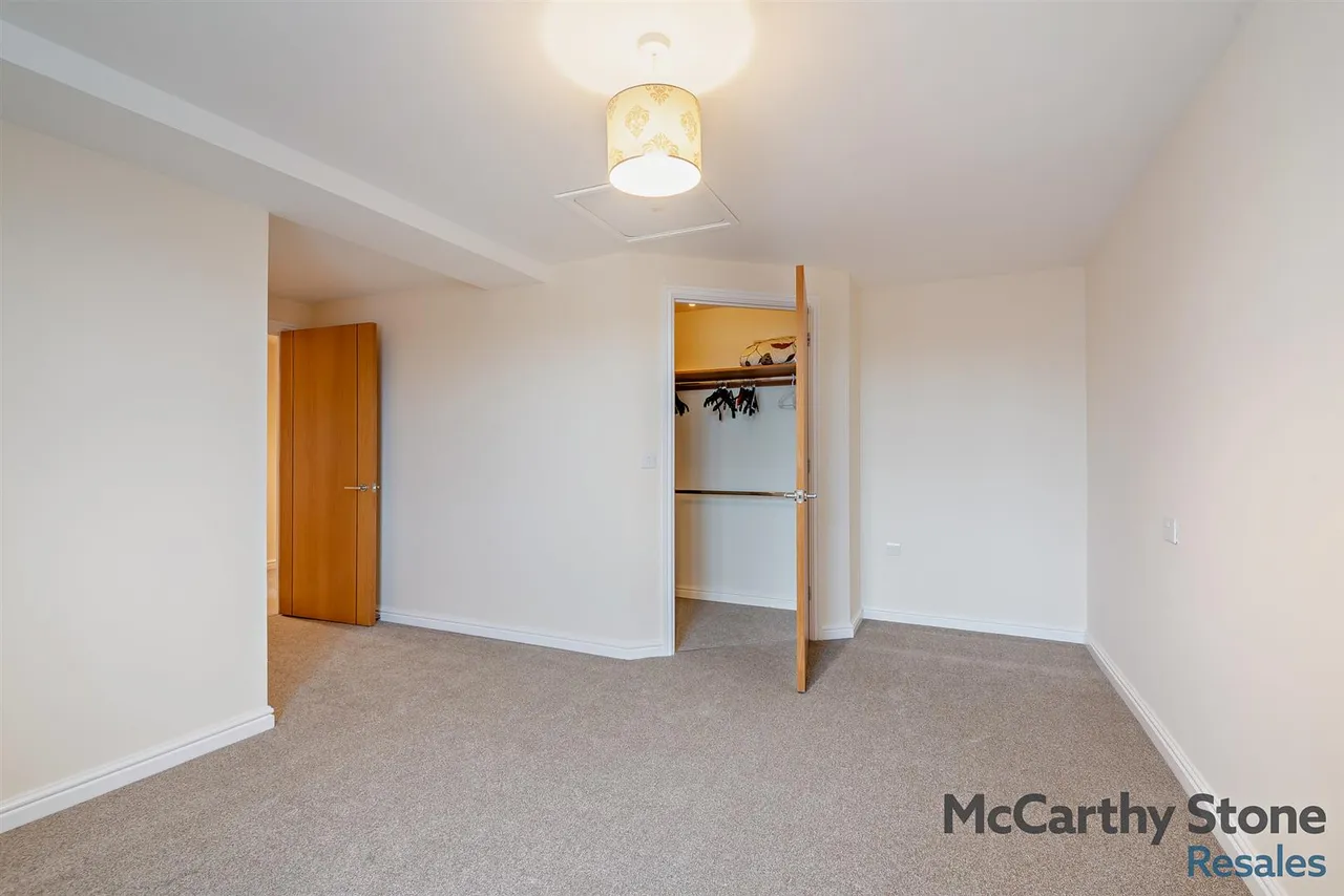 New Road, Basingstoke, RG21, photo 24