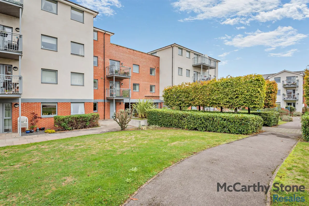 New Road, Basingstoke, RG21, photo 14