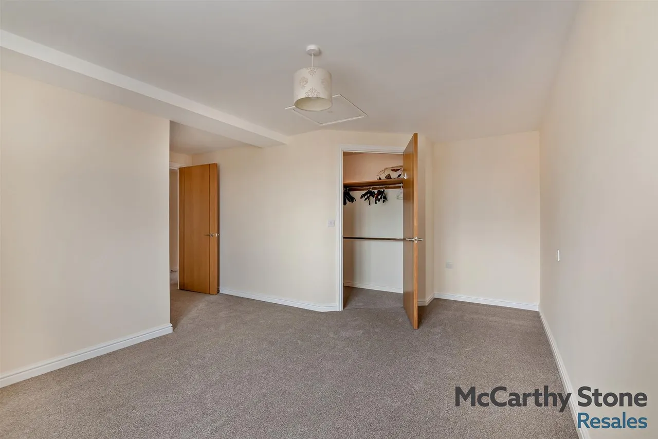 New Road, Basingstoke, RG21, photo 6