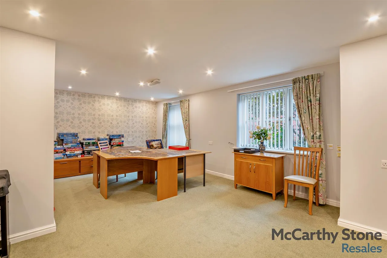 New Road, Basingstoke, RG21, photo 21