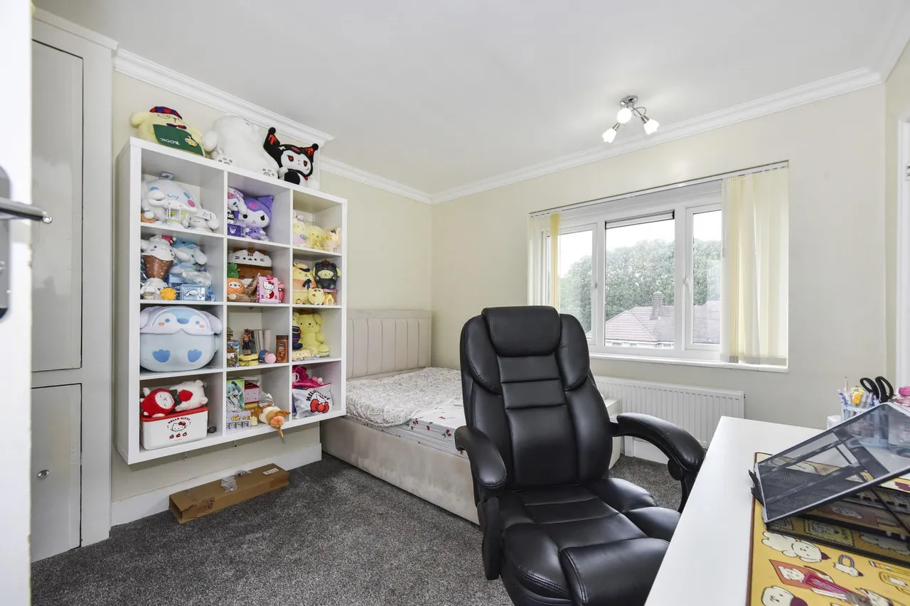 Deerlands Avenue, Sheffield, S5, photo 12
