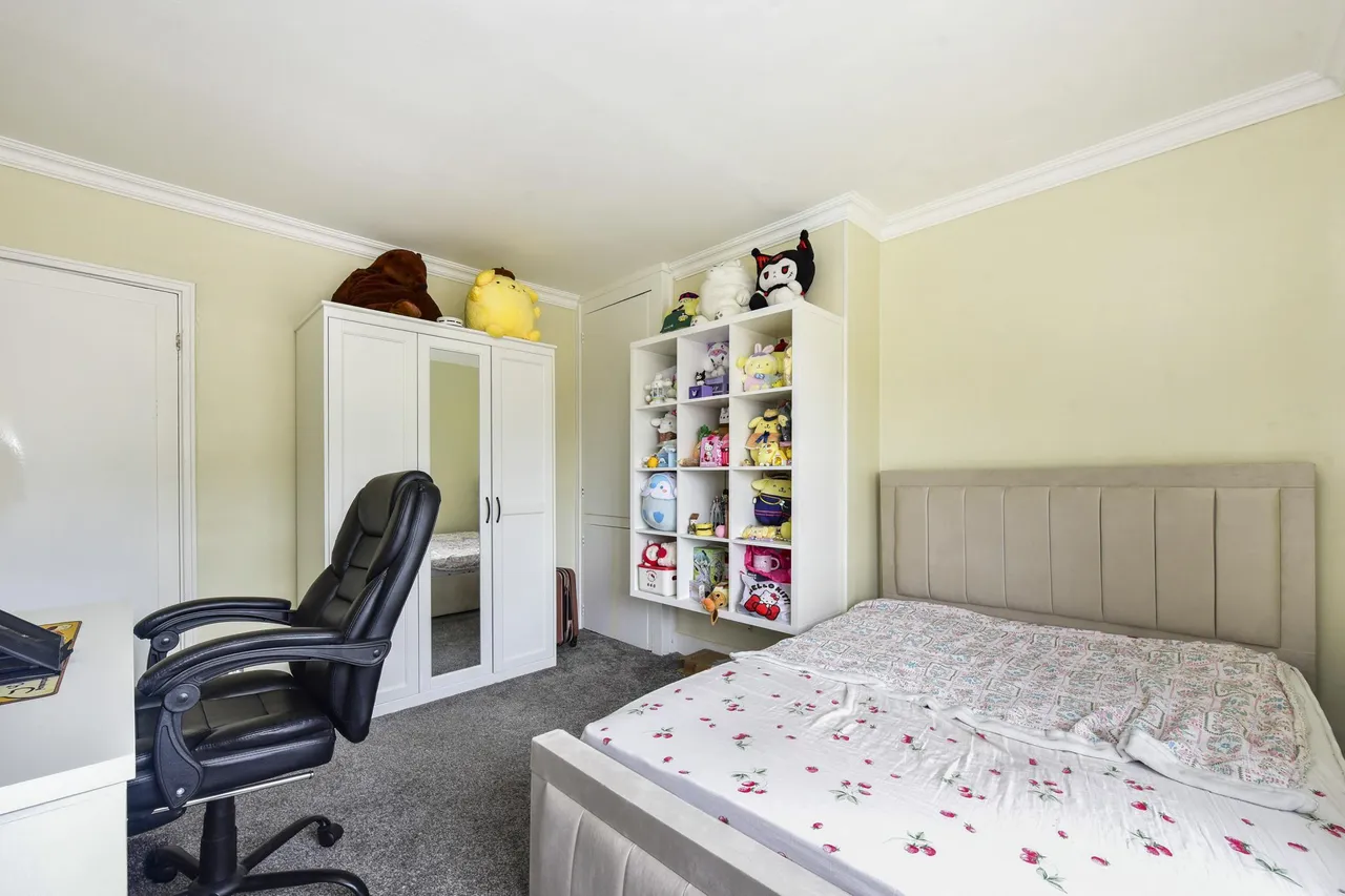 Deerlands Avenue, Sheffield, S5, photo 2