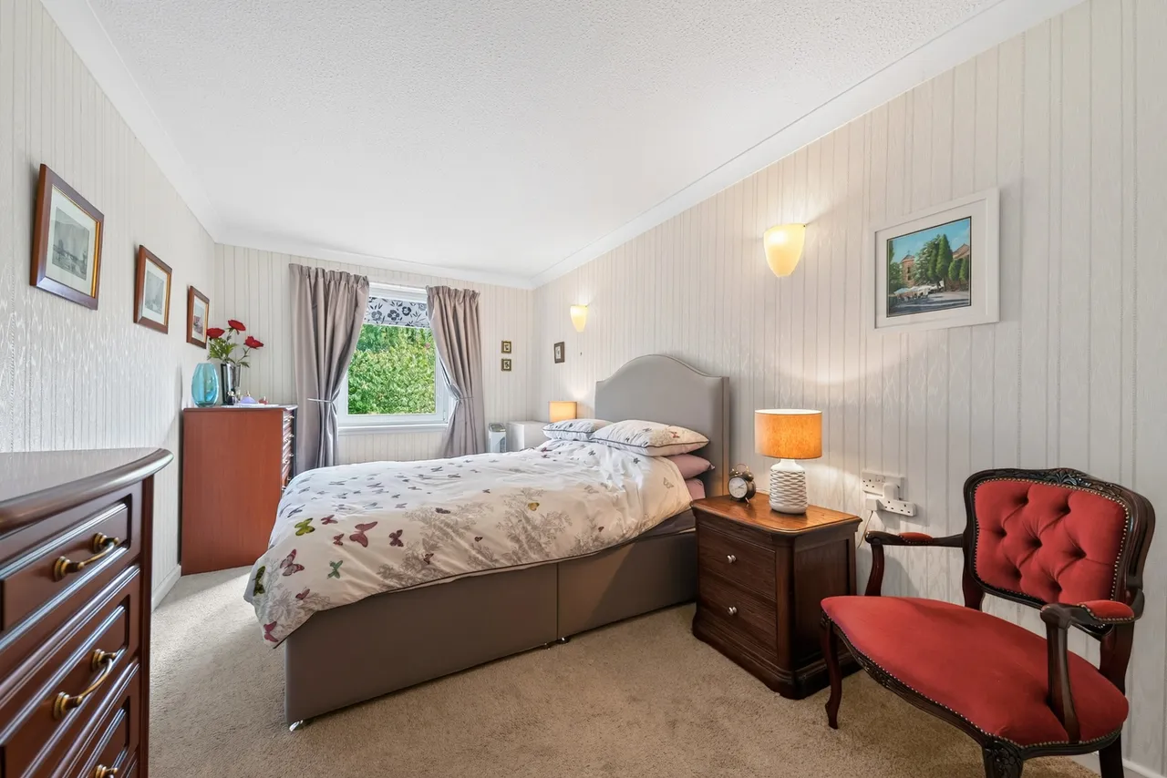 Maryville Avenue, Giffnock, Glasgow, East Renfrewshire, G46, photo 5