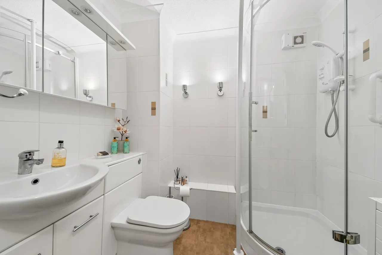 Maryville Avenue, Giffnock, Glasgow, East Renfrewshire, G46, photo 7