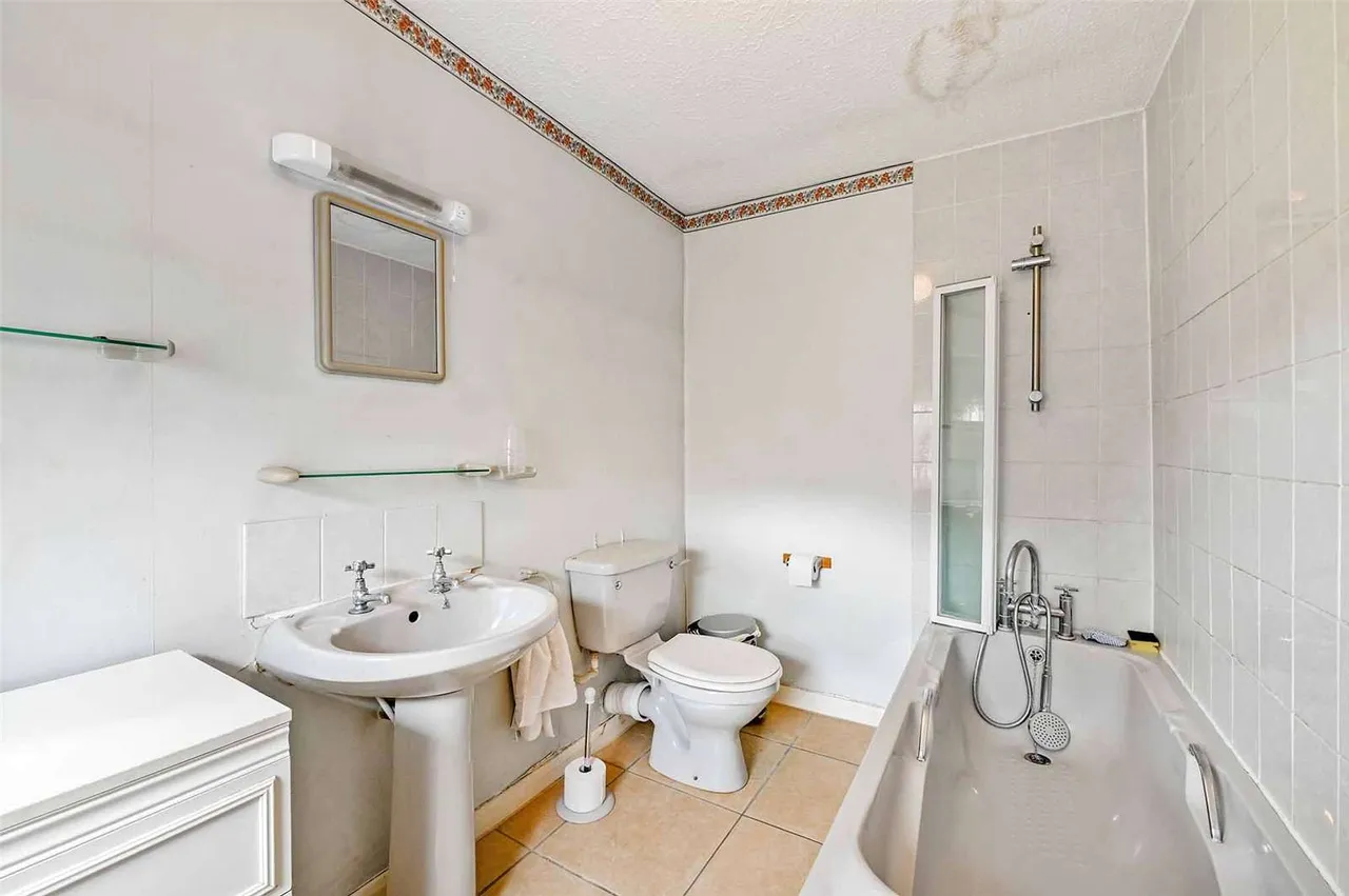 Trinity Place, Windsor, Berkshire, SL4 3AS, photo 10
