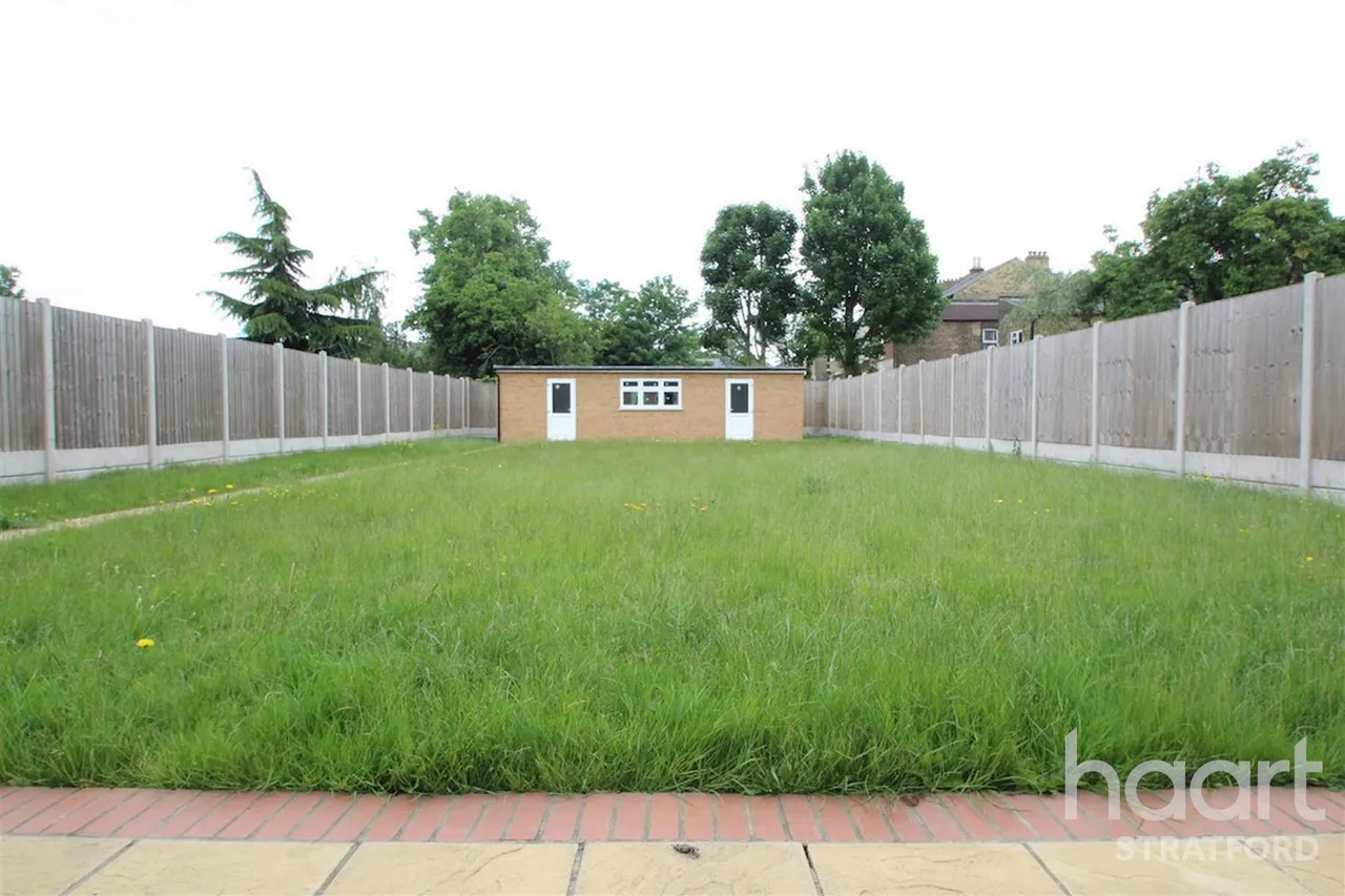 Earlham Grove, Forest Gate, E7, photo 6