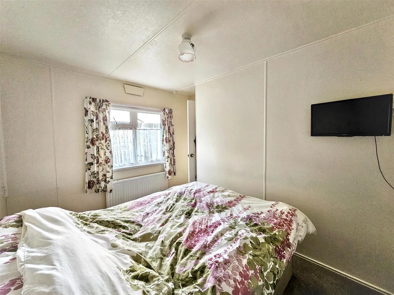 Cringles, Silsden, BD20 0NS, photo 10