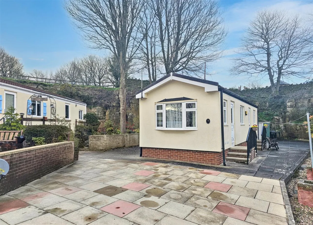Cringles, Silsden, BD20 0NS, photo 12