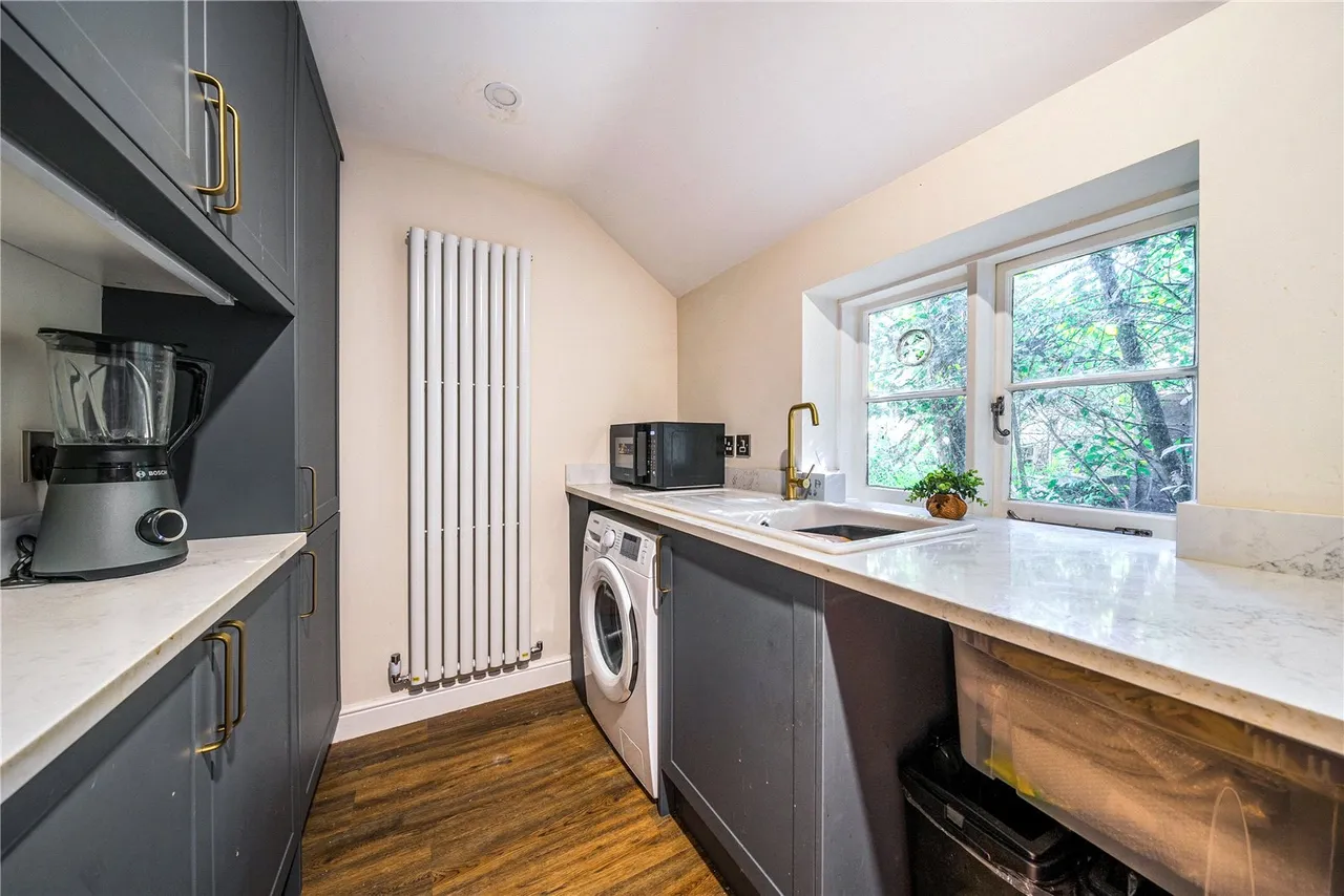 The Street, Eversley, Hook, Hampshire, RG27 0PJ, photo 6