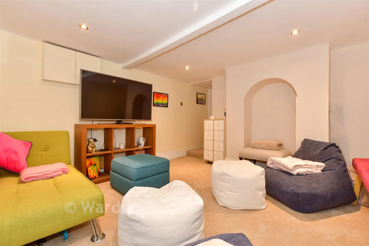 Nelson Street, Deal, CT14, photo 13