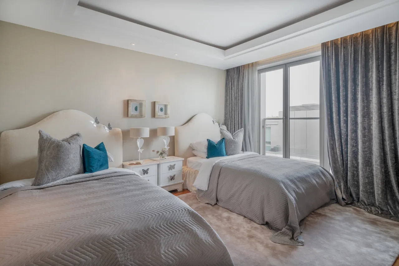 Ebury Square, Belgravia, London, photo 9