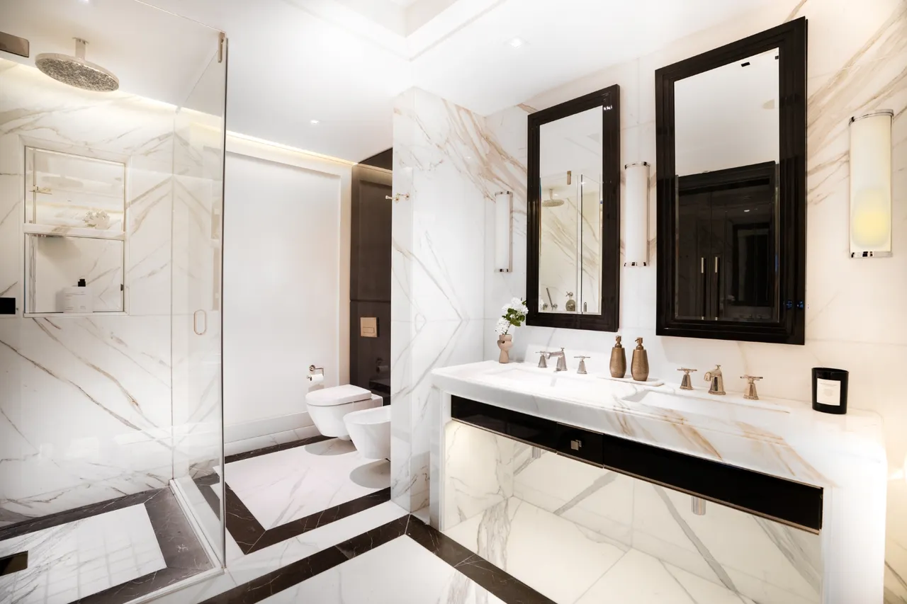 Ebury Square, Belgravia, London, photo 12