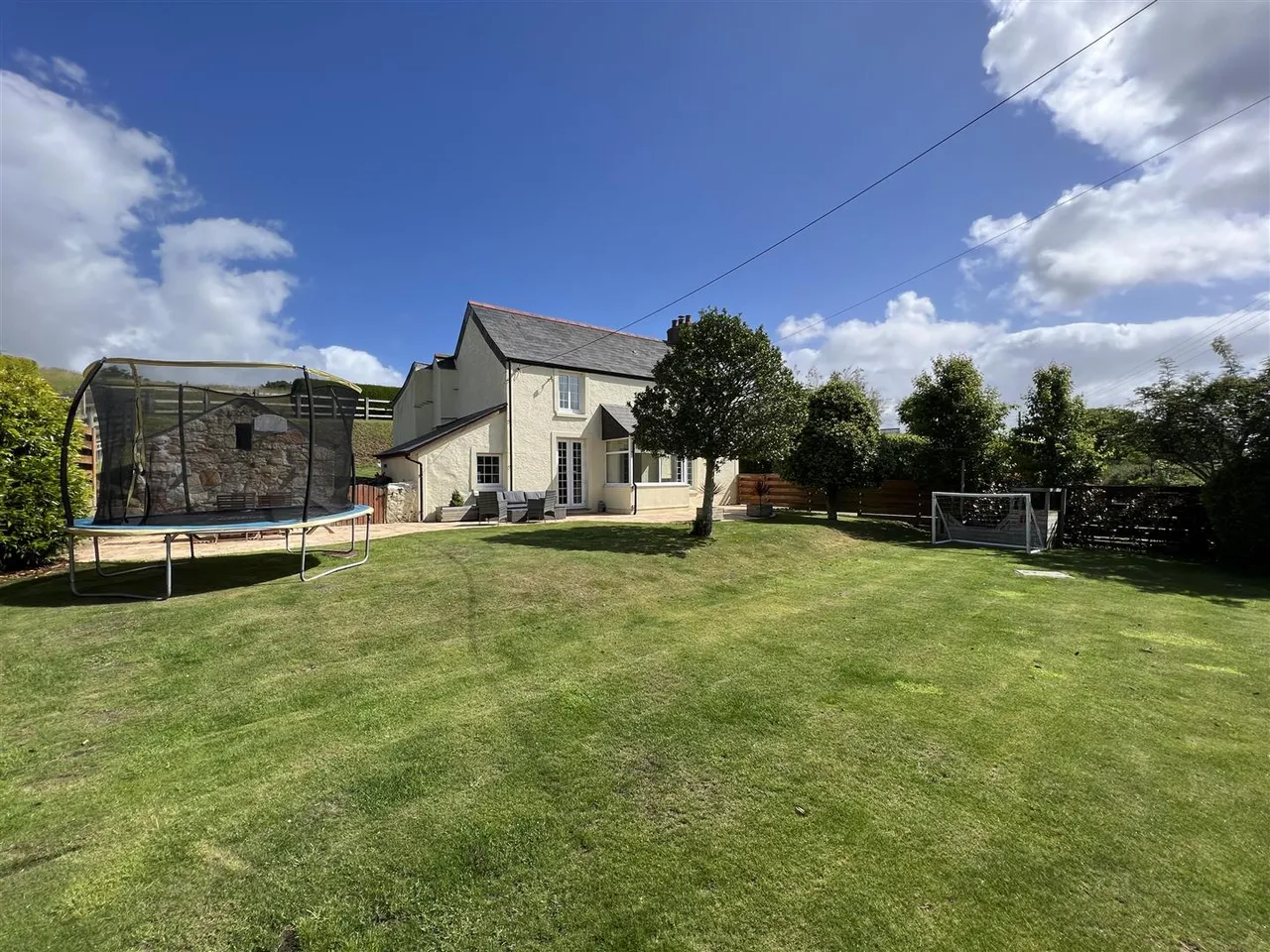 4 bed house for sale, Trelowth, St. Austell