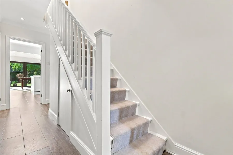 with 4 bedrooms in Bishop's Stortford, CM23, photo 12