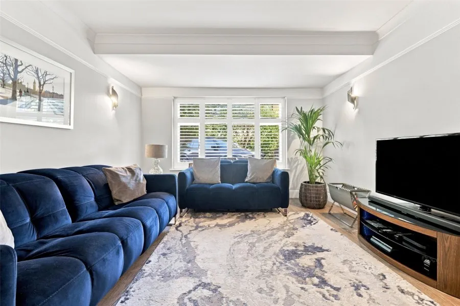 with 4 bedrooms in Bishop's Stortford, CM23, photo 9