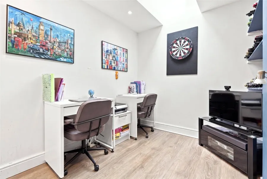 with 4 bedrooms in Bishop's Stortford, CM23, photo 10