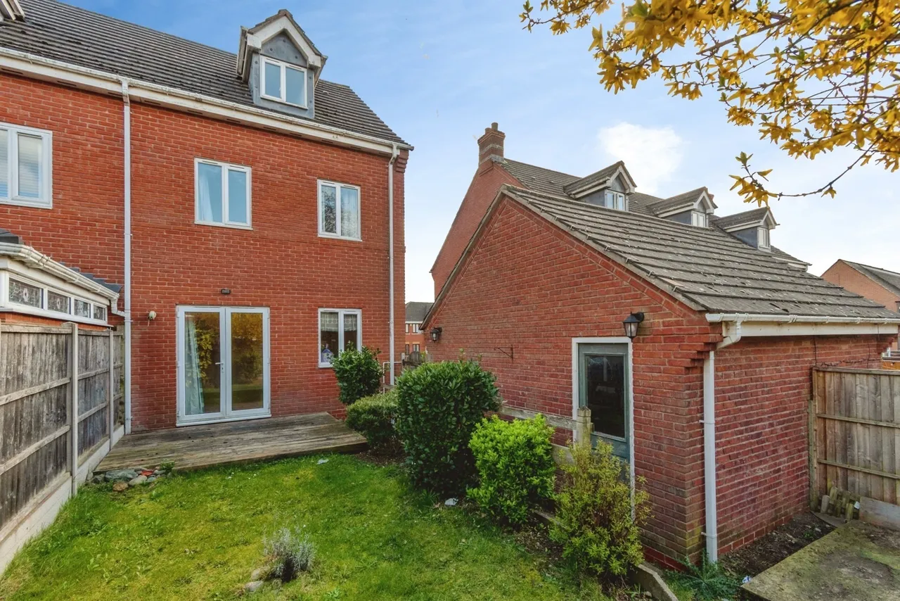 Sister Dora Avenue, Burntwood, Staffordshire, WS7, photo 19