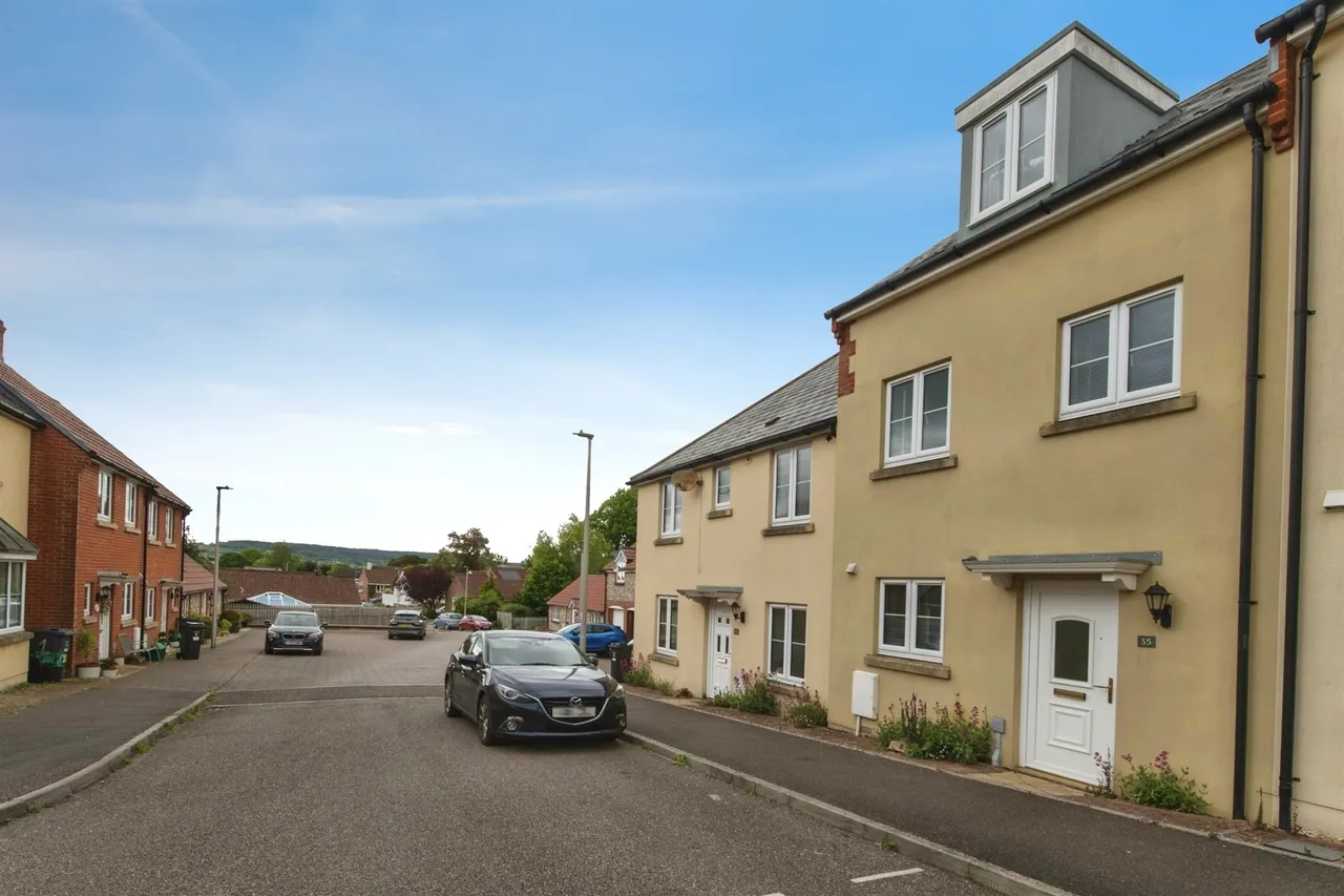 Dukes Way, Axminster, EX13, photo 17