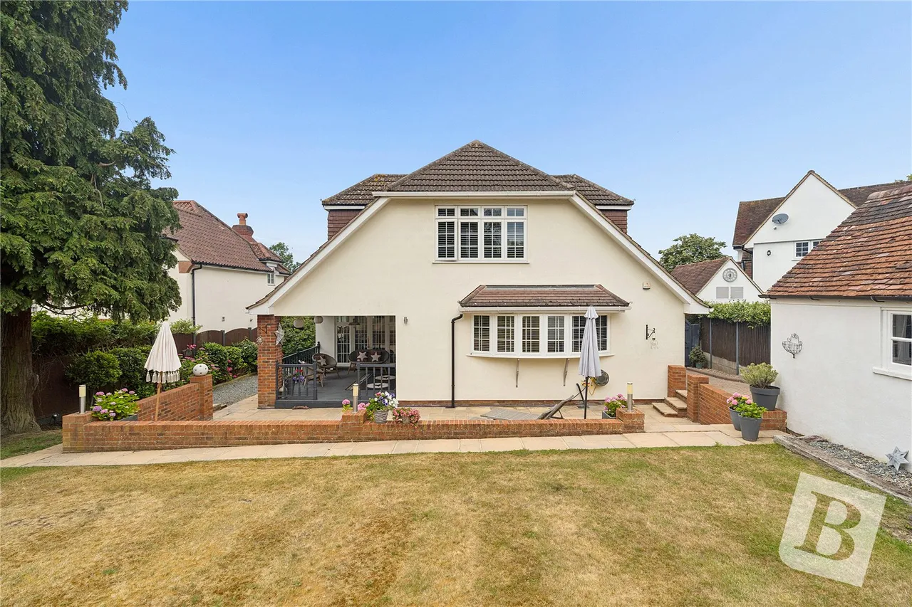 Hillside Walk, Brentwood, CM14, photo 13