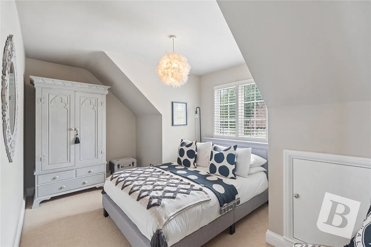 Hillside Walk, Brentwood, CM14, photo 21