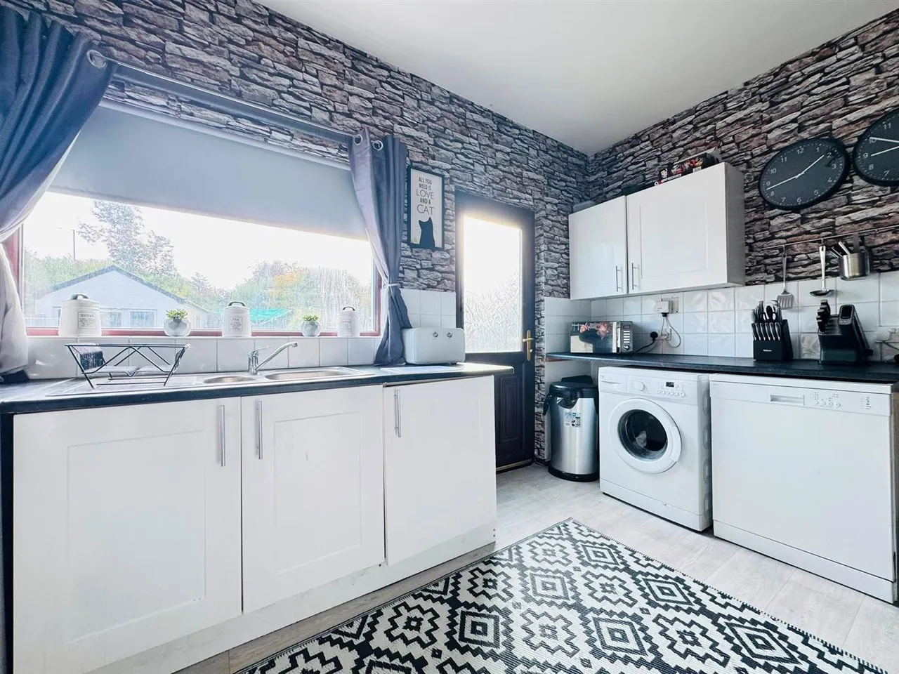 Carnmoney Road, Newtownabbey, BT36, photo 6