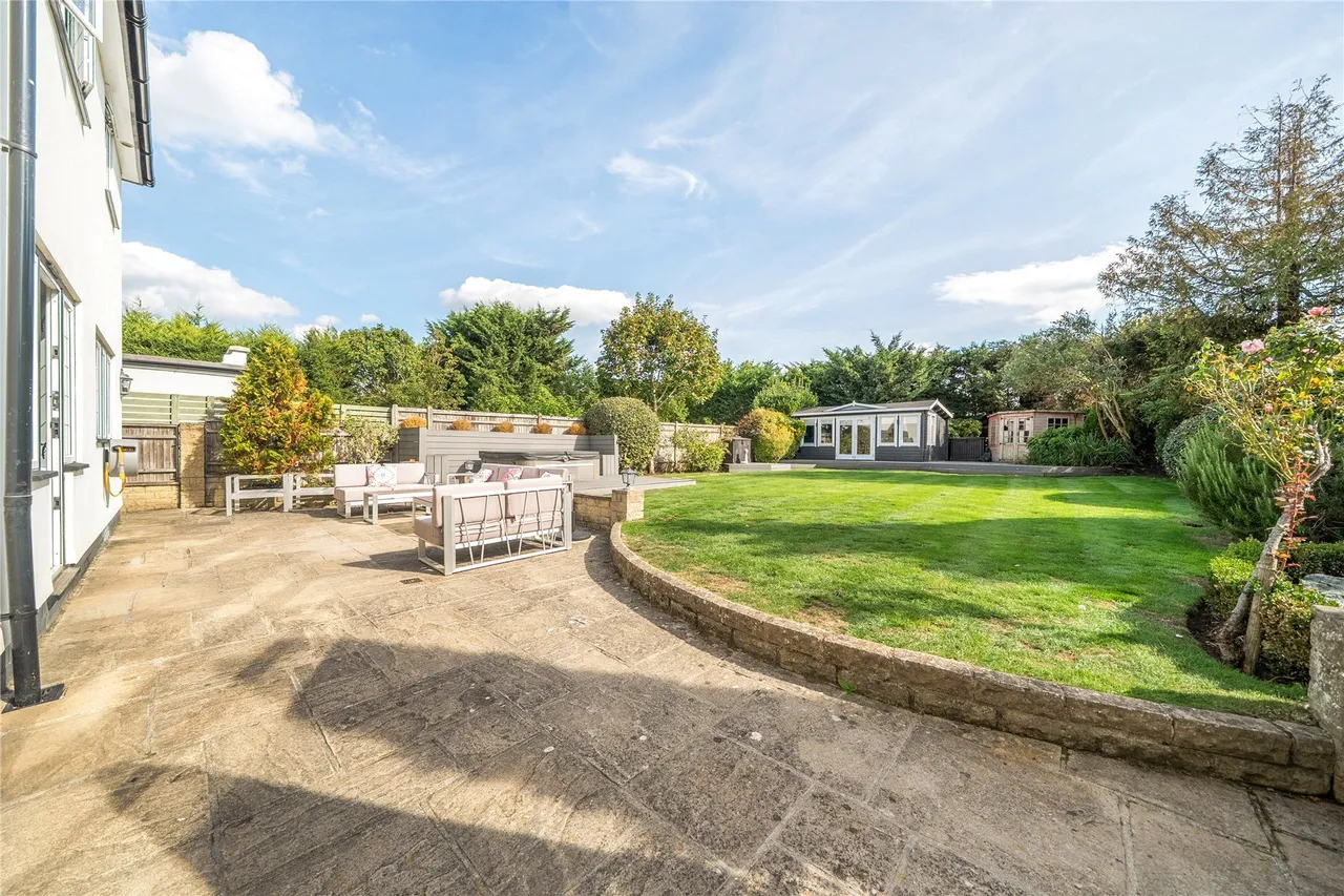 The Glen, Farnborough Park, BR6, photo 29
