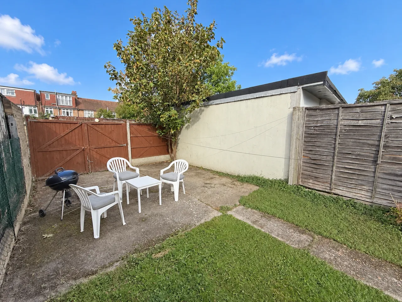 Highfield Road, Woodford Green, IG8, photo 19
