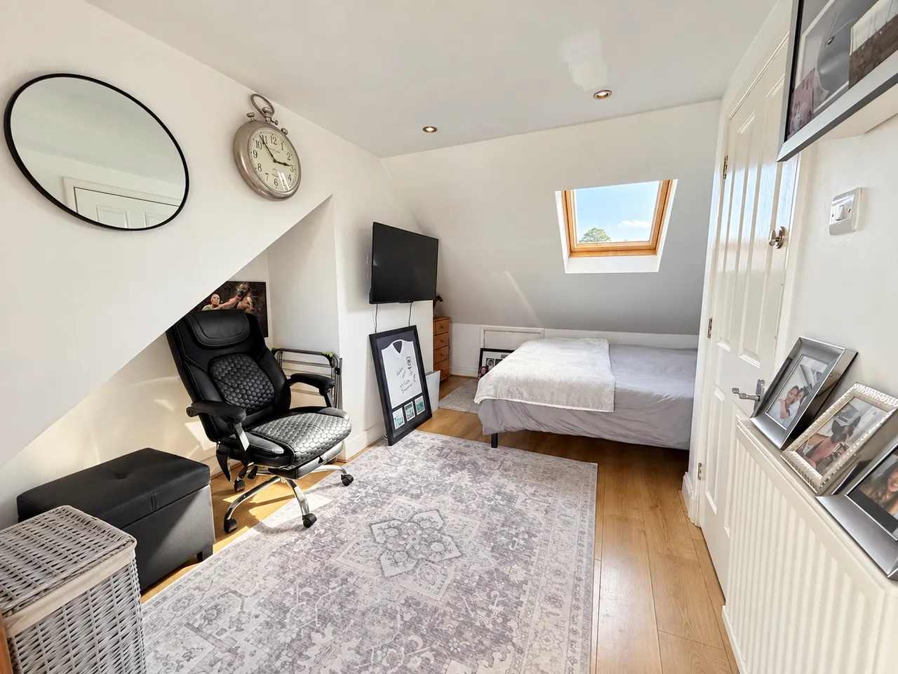 Highfield Road, Woodford Green, IG8, photo 15
