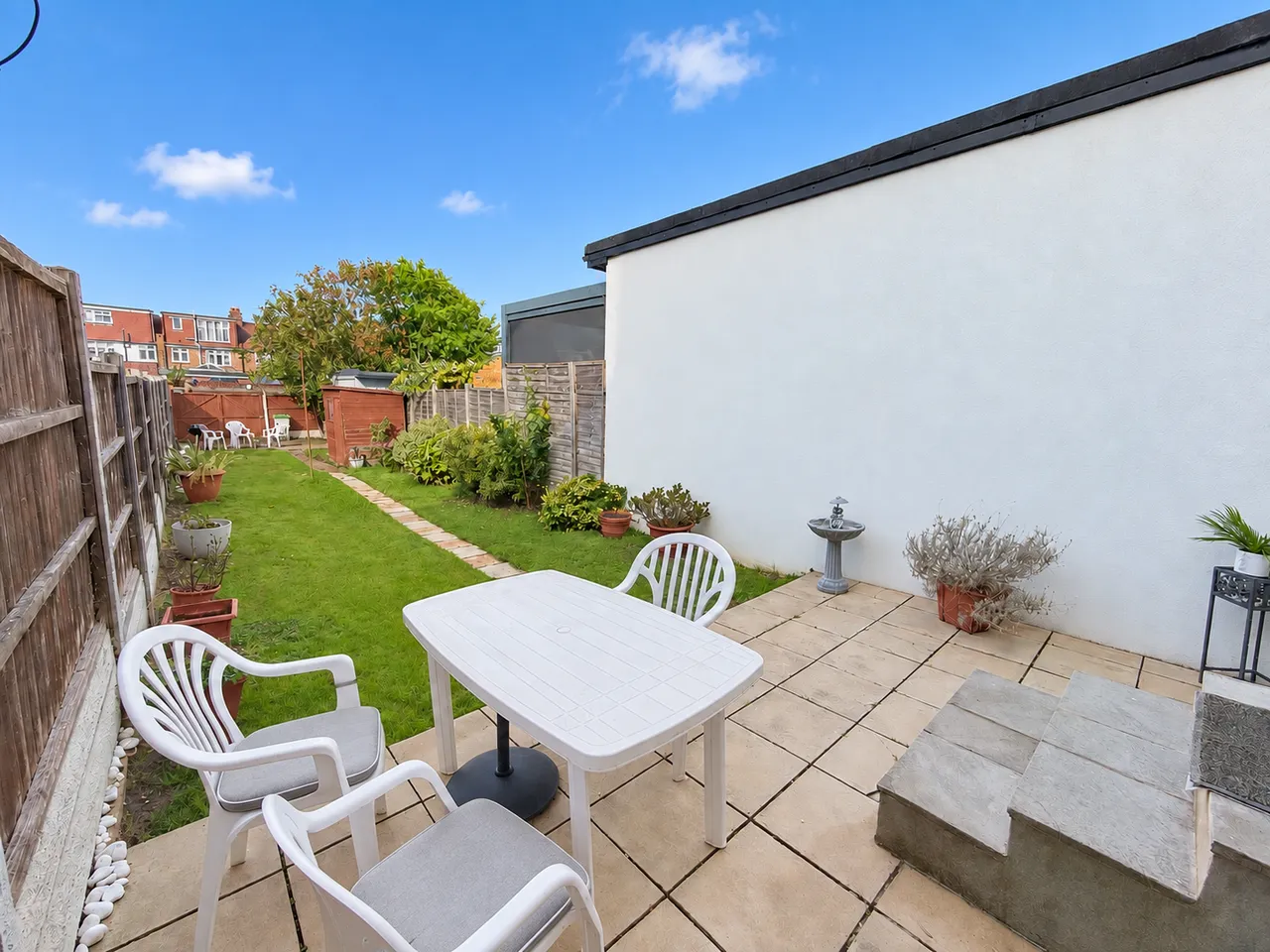 Highfield Road, Woodford Green, IG8, photo 18