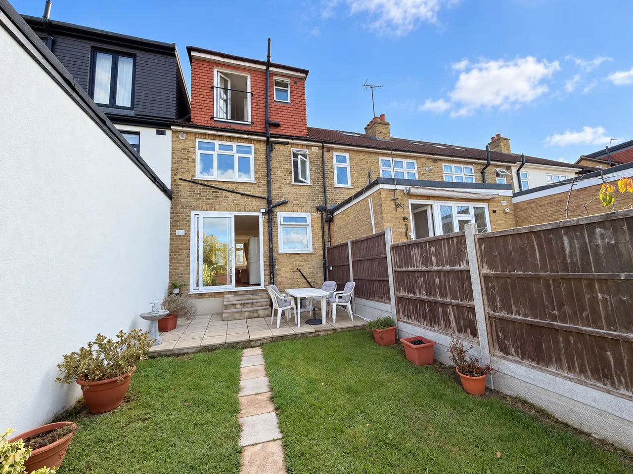 Highfield Road, Woodford Green, IG8, photo 20