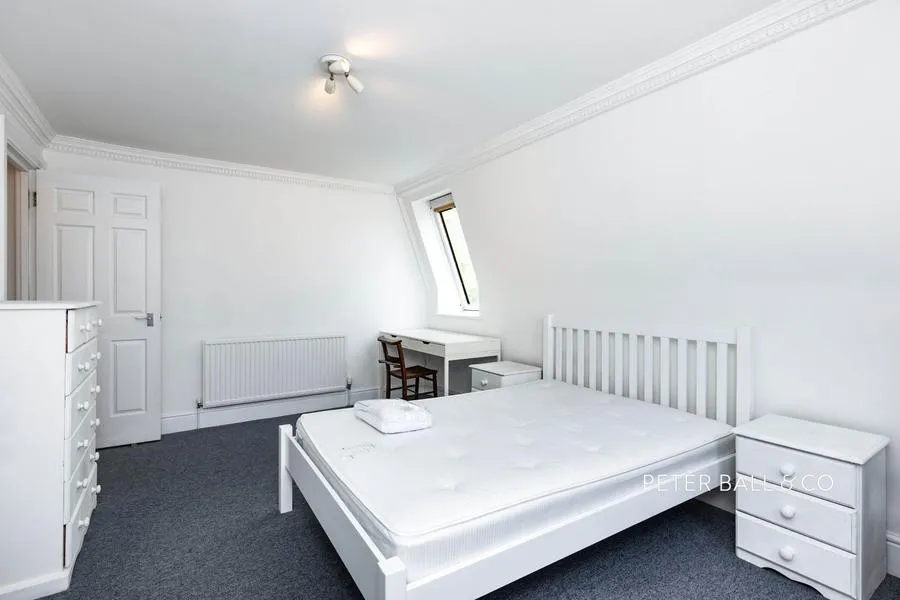 Pittville Circus Road, Cheltenham, GL52, photo 6