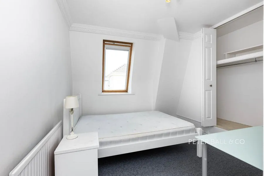 Pittville Circus Road, Cheltenham, GL52, photo 9