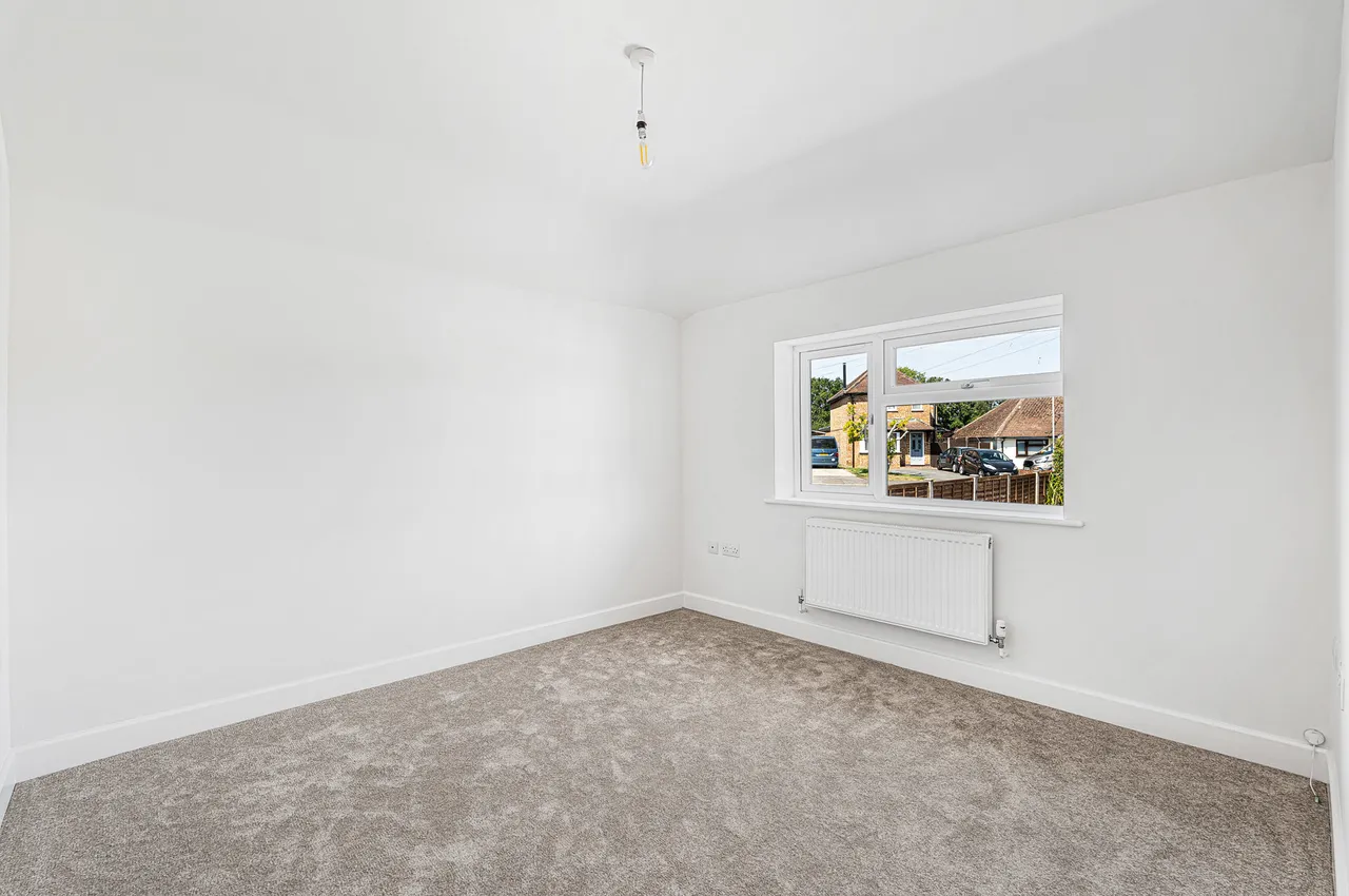 Combe Road, Farncombe, GU7, photo 13