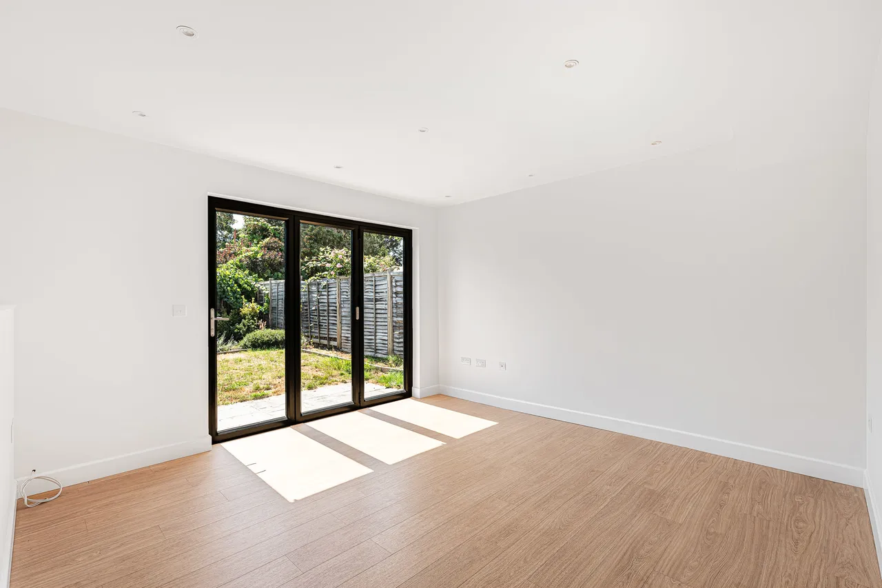 Combe Road, Farncombe, GU7, photo 5