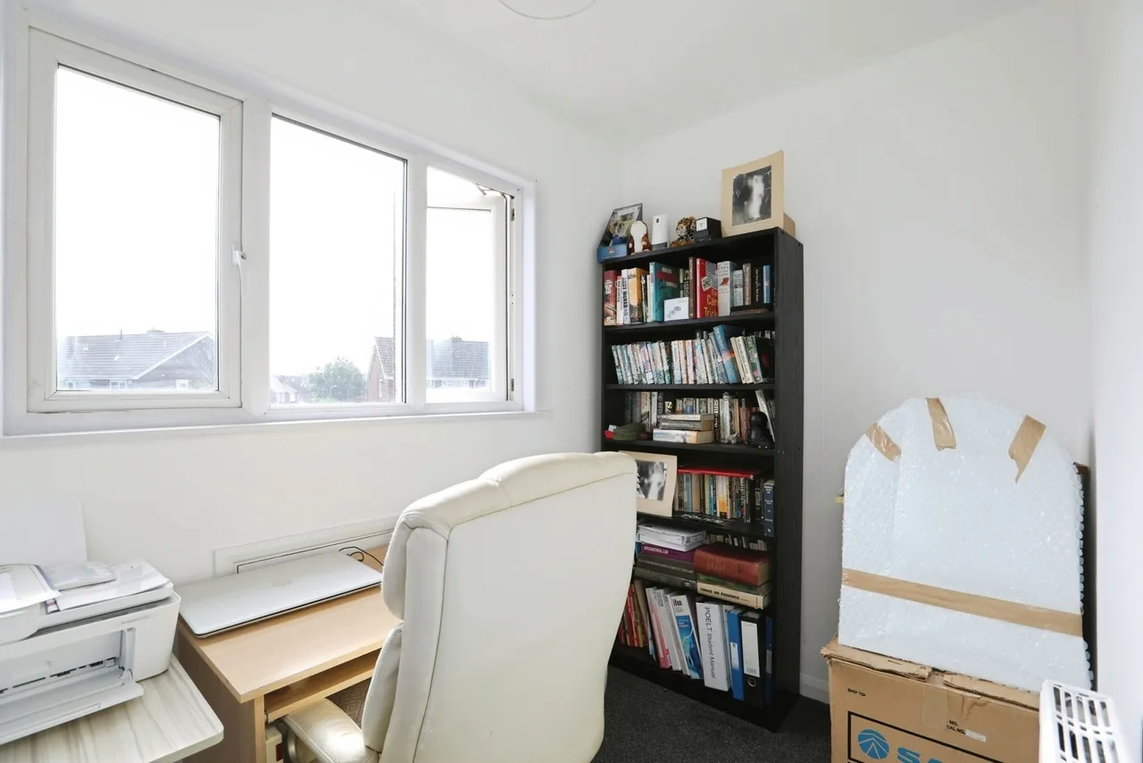 Barrow Grove, Sittingbourne, Kent, ME10, photo 14